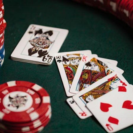 Терн в покере: стратегии и особенности игры